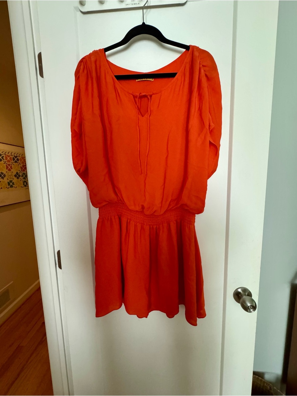 Alice + Olivia Vibrant Orange Tie-Neck Blouson Tunic Mini Dress. EUC. Silk. Sz L